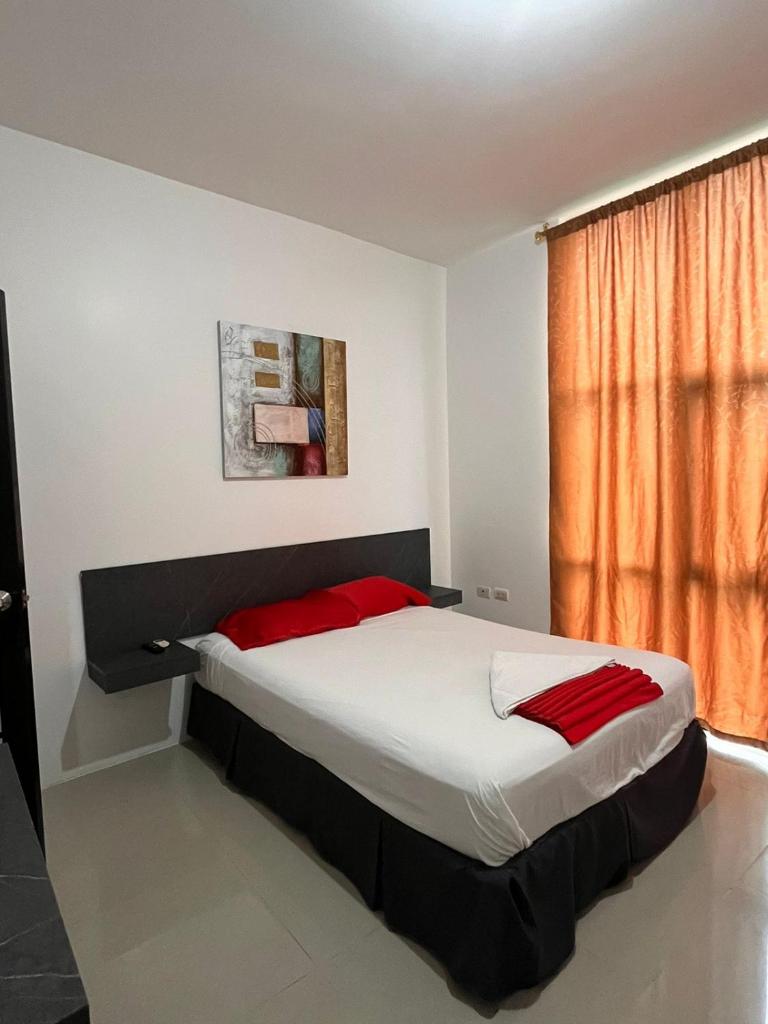 HOTEL AMASH Chone photo 4