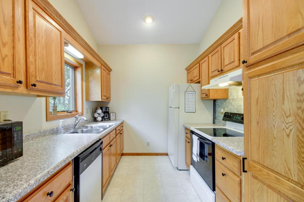 Richville Vacation Rental with Fire Pit Near Trails photo 4