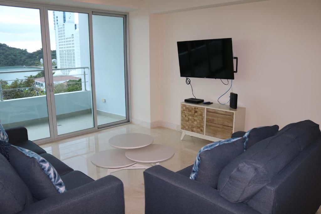 6E Floor to Ceiling Oceanview Resort Panama photo 3