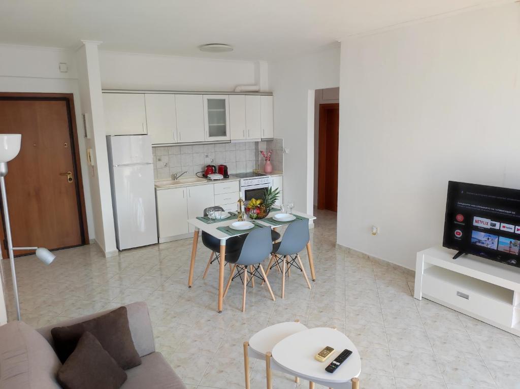 Sea Breeze II Apartment photo 4