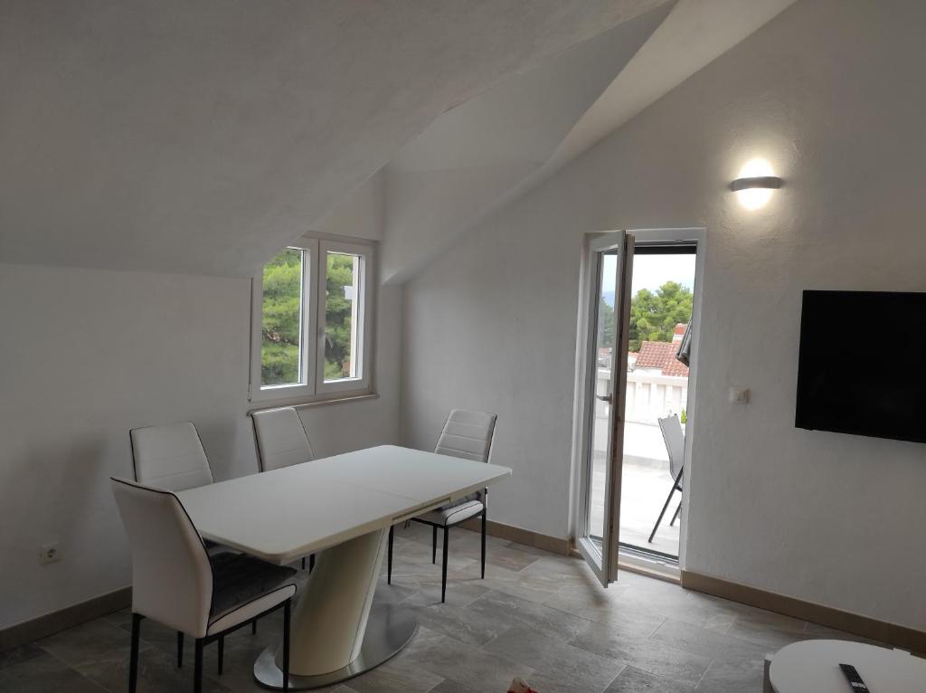 Veronika,Beppo,Coolio apartments photo 1