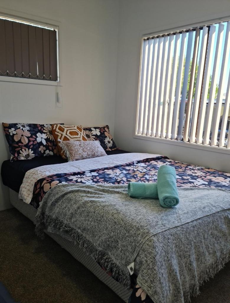 Auckland airport holiday home photo 2
