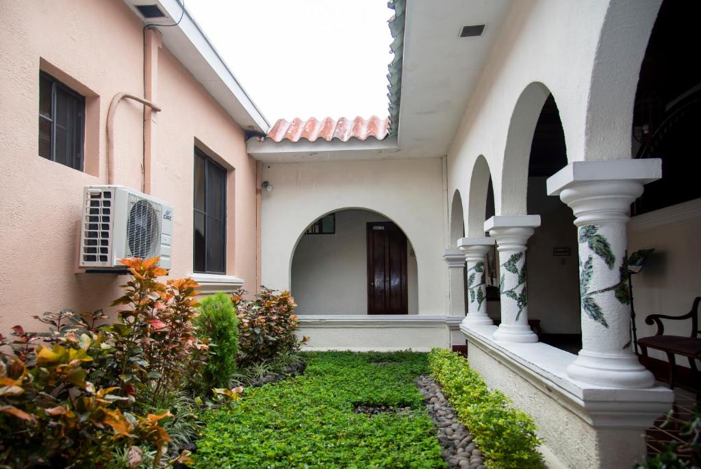 Hotel Villa Serena Escalon photo 4