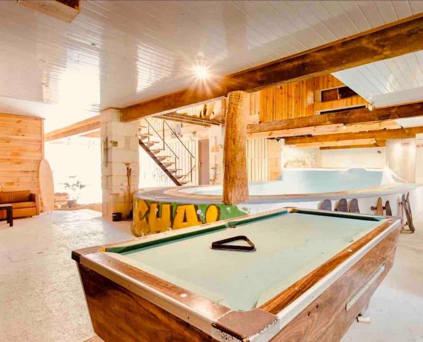 Surf, Skate and Wine house. photo 4