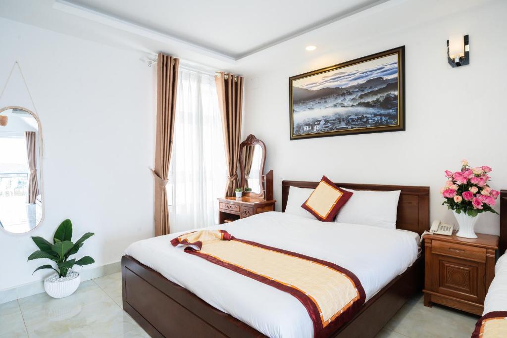 Khách sạn Hoàng Tuấn