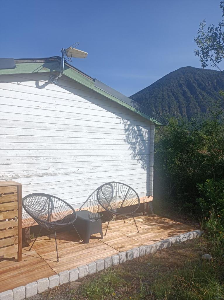 Petit chalet cosy proche lac photo 3