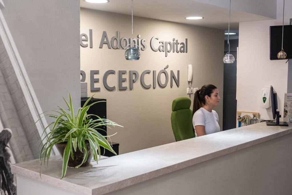 Hotel Adonis Capital photo 4