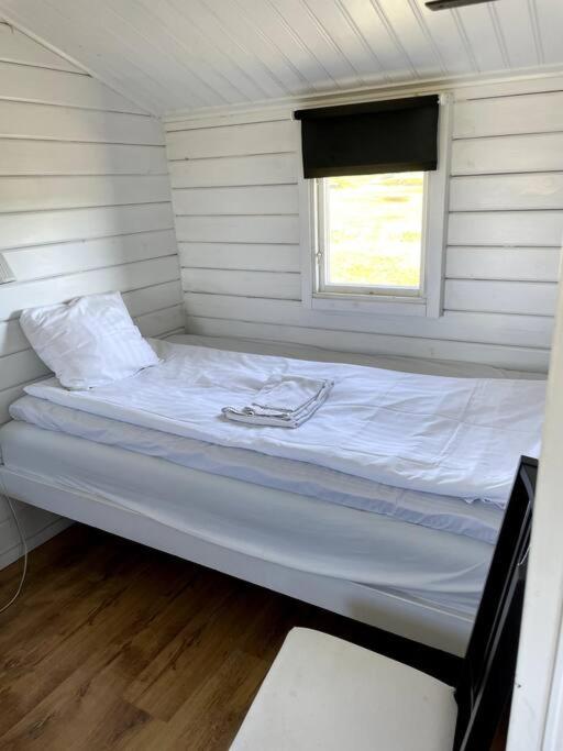Stuga med panoramautsikt, paradis för fågelskådare och vandrare, självstäd efter besök photo 1