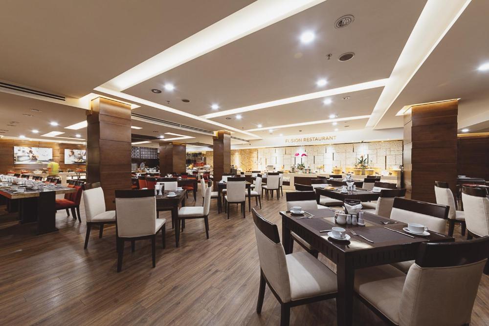 Paragon Saigon Hotel