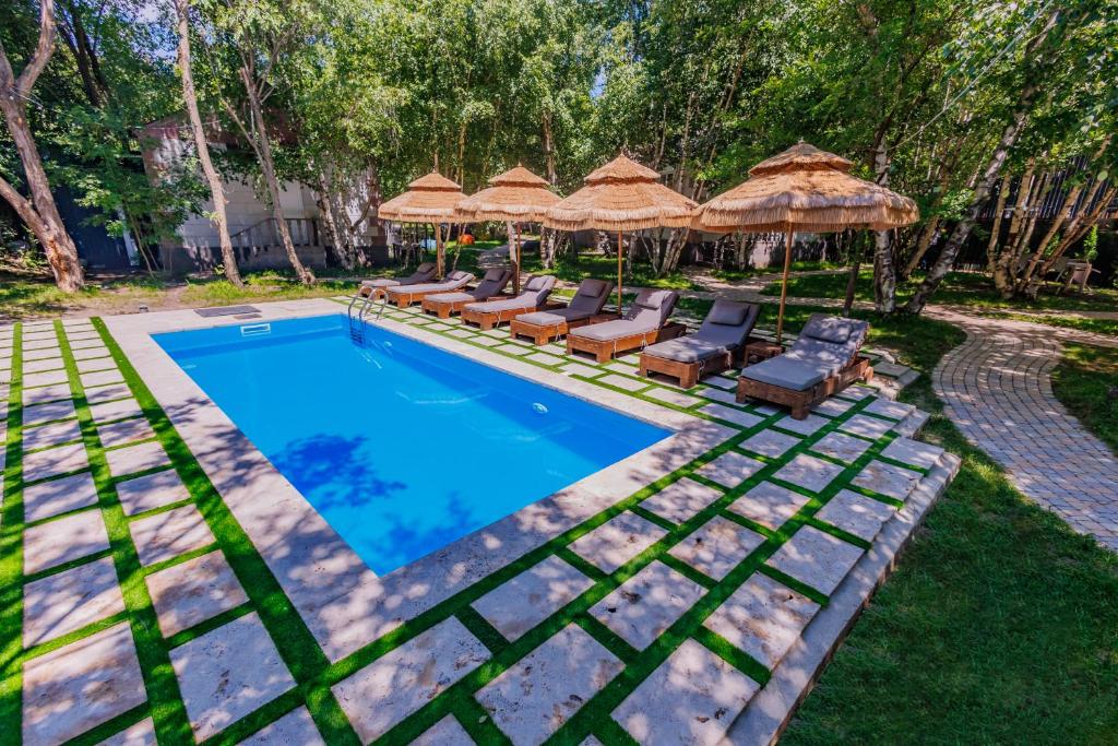 Garden Inn Resort Sevan - Tap to explore photos