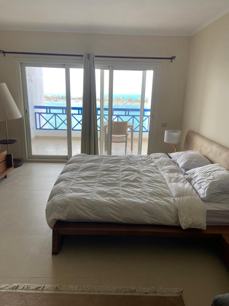 Executive Royal Tower Apartments - Sky Lounge photo 2