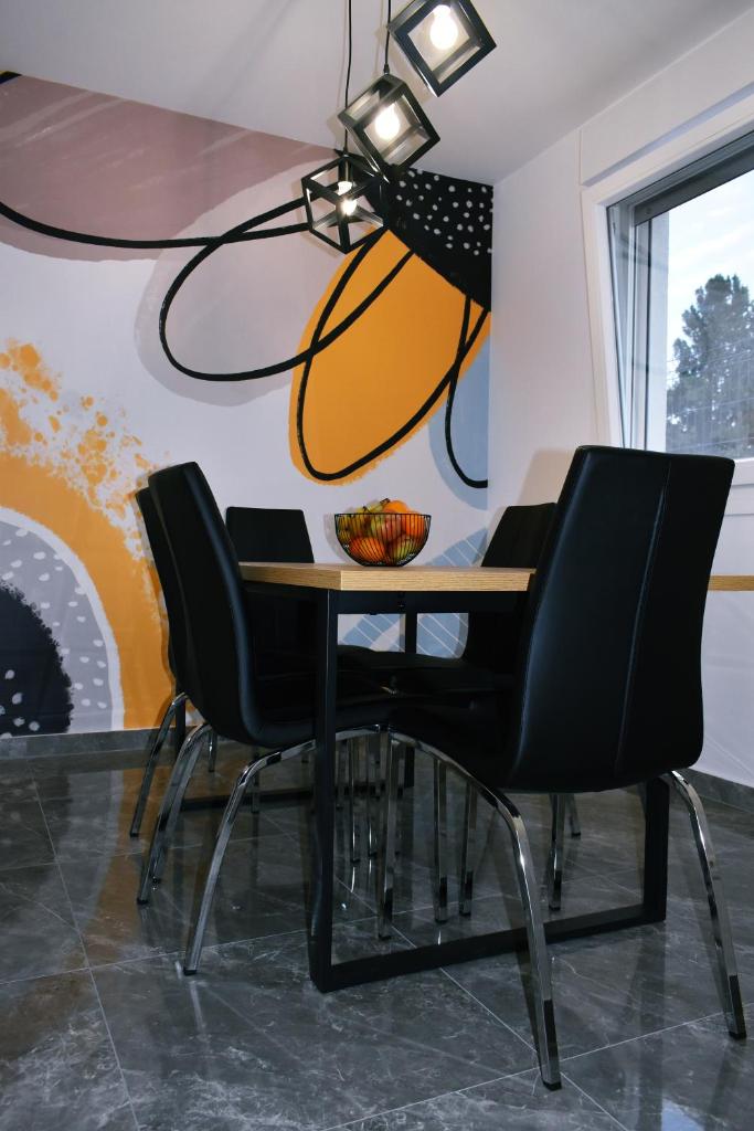 Brand new luxury apartment SOL-Inn with parking photo 4