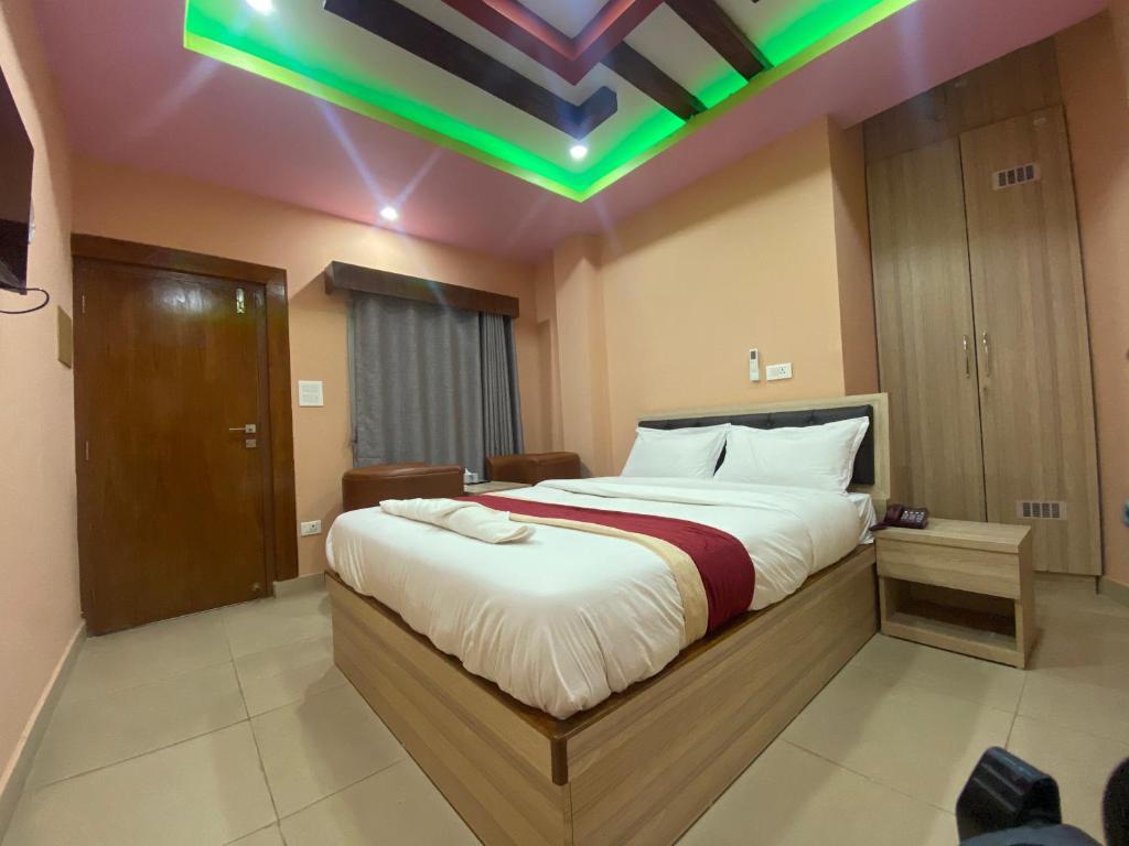 Chris Bed and Breakfast by Hostmandu photo 2