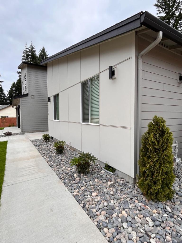 Cozy and Adorable Tiny House - Near PDX! photo 2