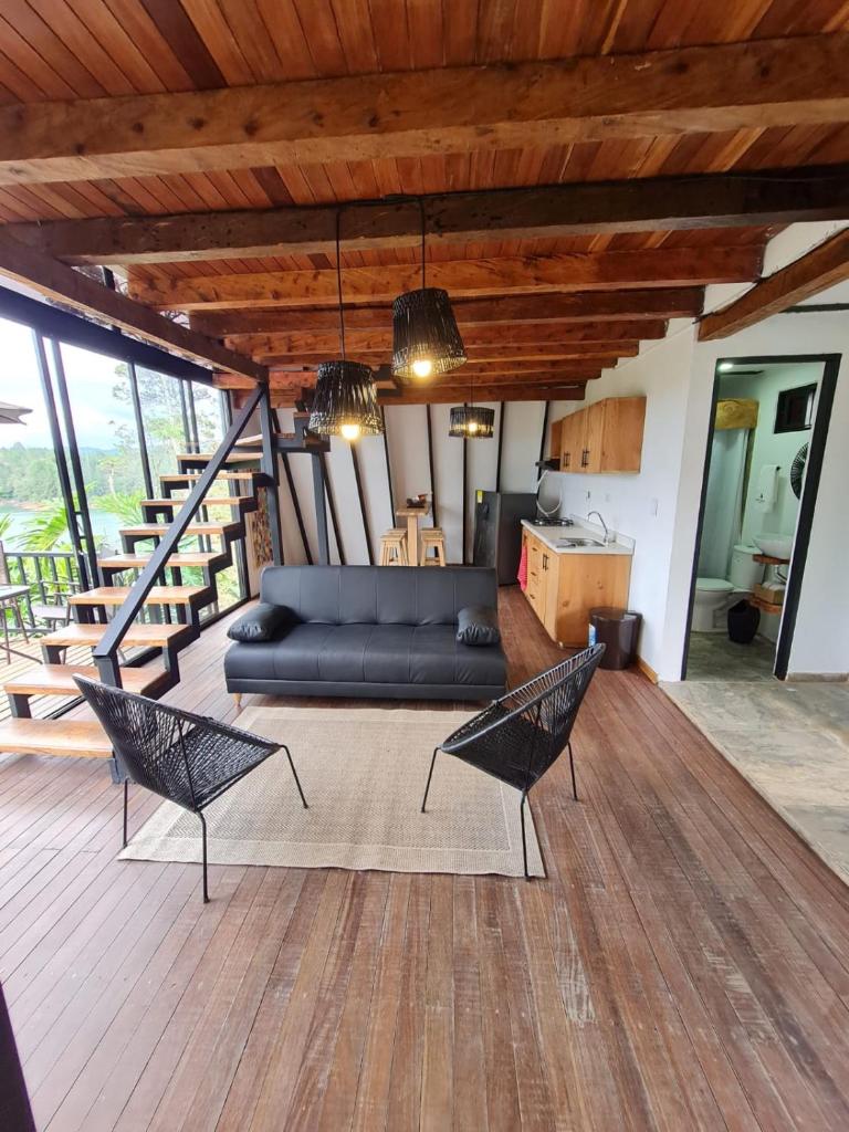 Finca 8 - Dakeva photo 2