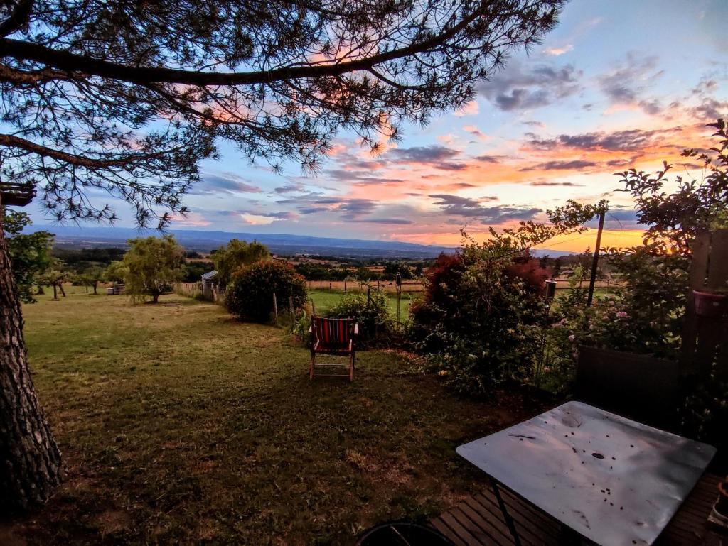 Maison de campagne vue panoramique photo 1