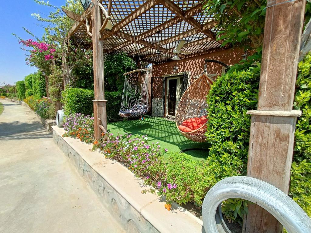 Stella Di Mare - Amazing Two Bedrooms Sea View Chalet - Families only photo 3