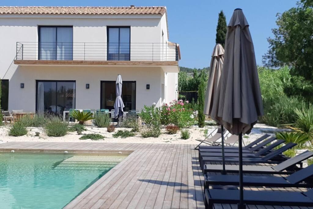 Maison contemporaine au Paradou 12 personnes photo 2