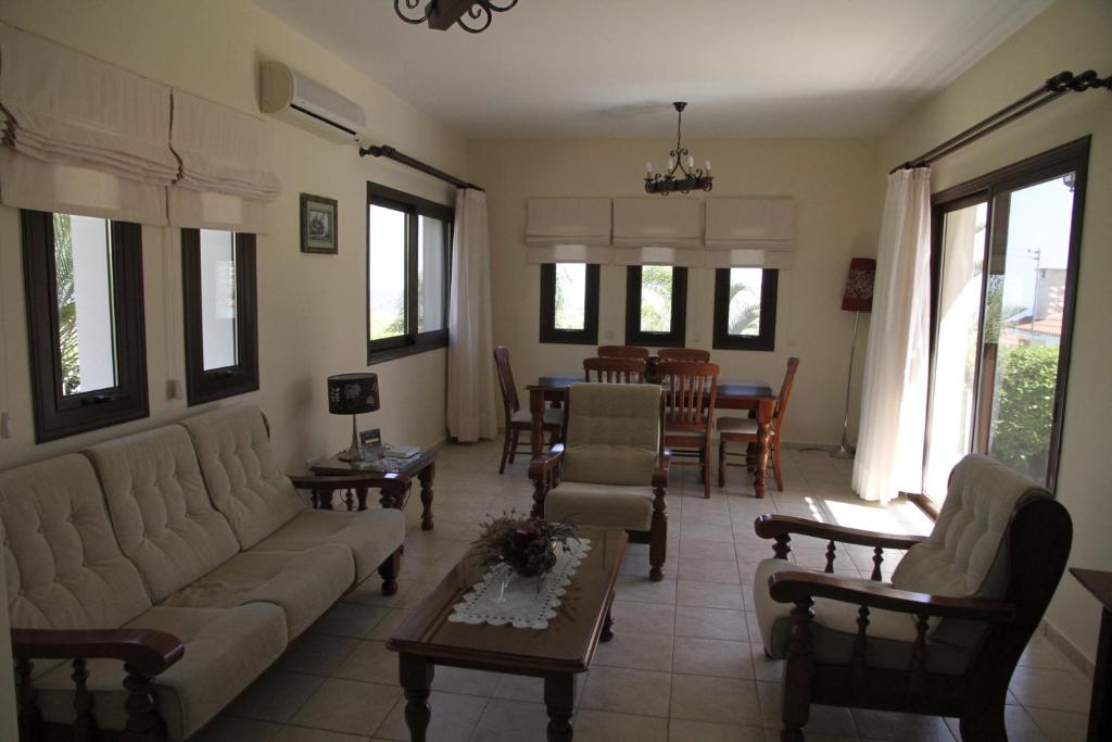 Eve Pissouri Rozaki Villa photo 1