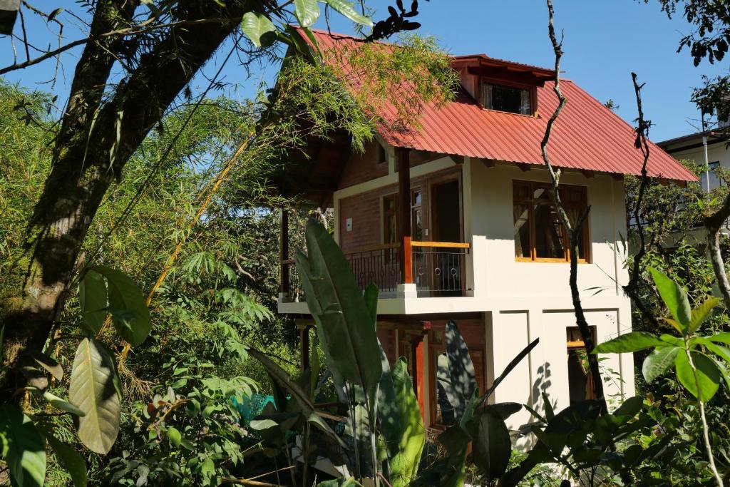 Casa del Rio en MINDO