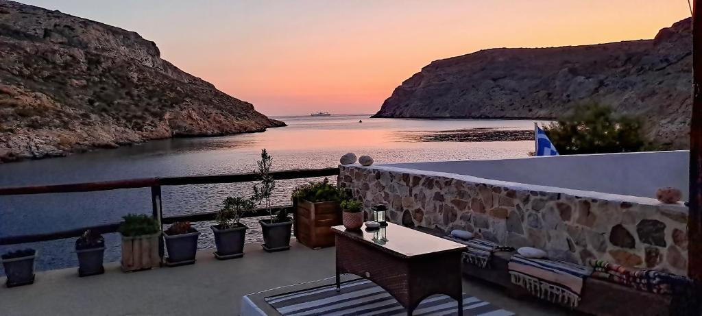 House on Sea Sifnos photo 1