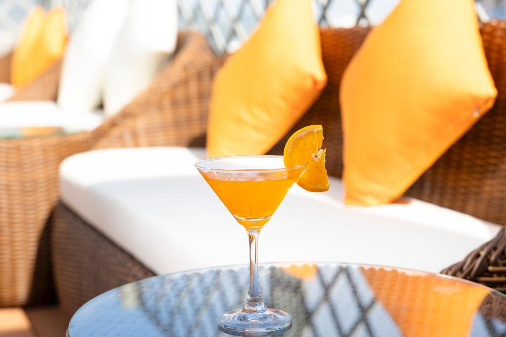 Khách sạn Navy Nha Trang (Navy Hotel Nha Trang)