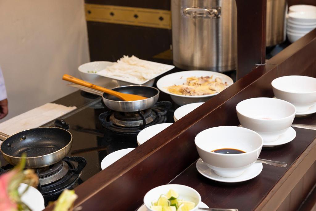 Khách sạn Navy Nha Trang (Navy Hotel Nha Trang)