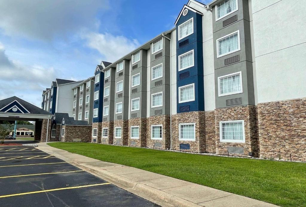Microtel Inn & Suites by Wyndham Bossier City photo 3