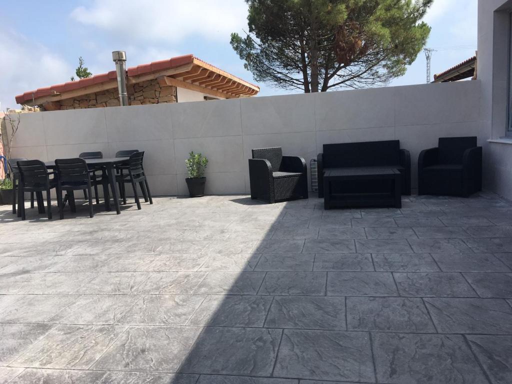 LA MARINA photo 2