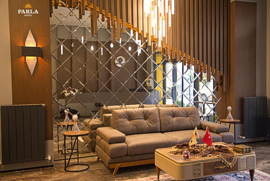 Parla Suite Hotel photo 4