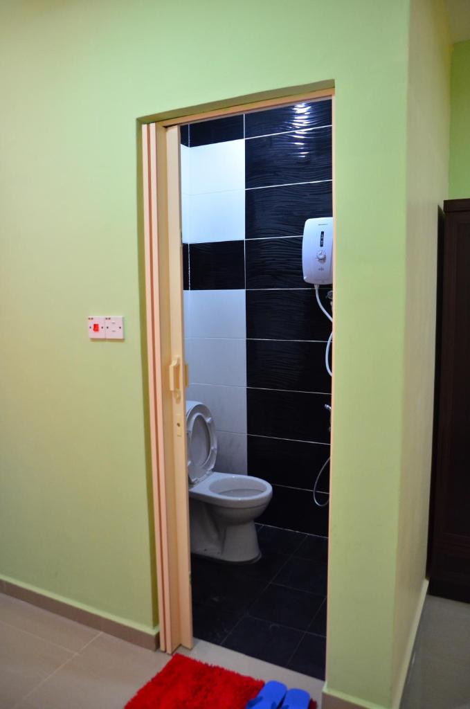 Deena Hotel Bajet photo 3