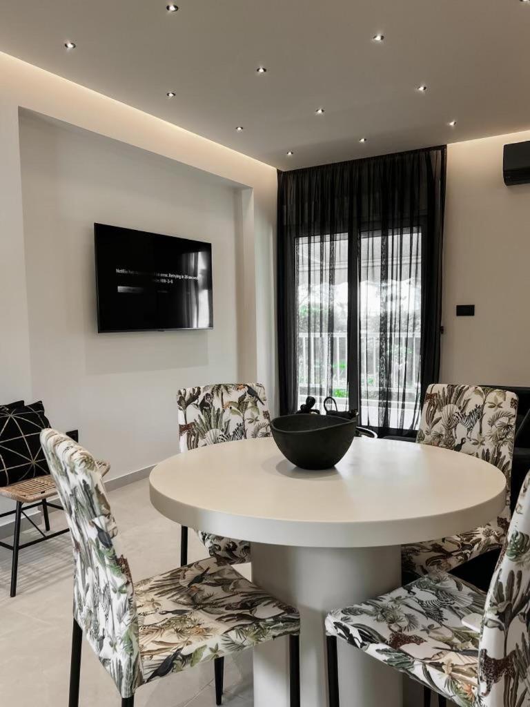 Lagonisi Luxury Apartment by the sea photo 1