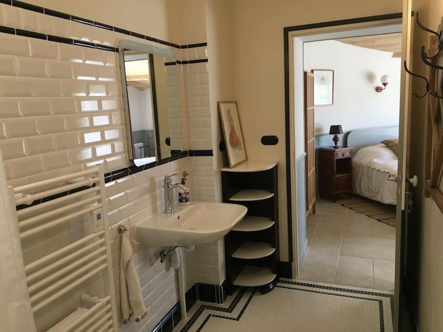 Gîte de charme en Drôme Provençale - La Saulée photo 2