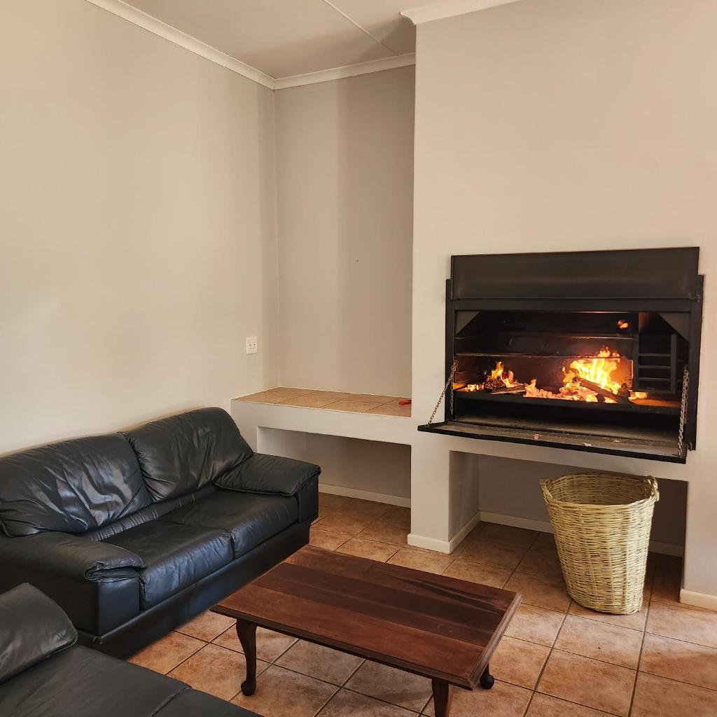 Karoo Leeu Self Catering photo 3