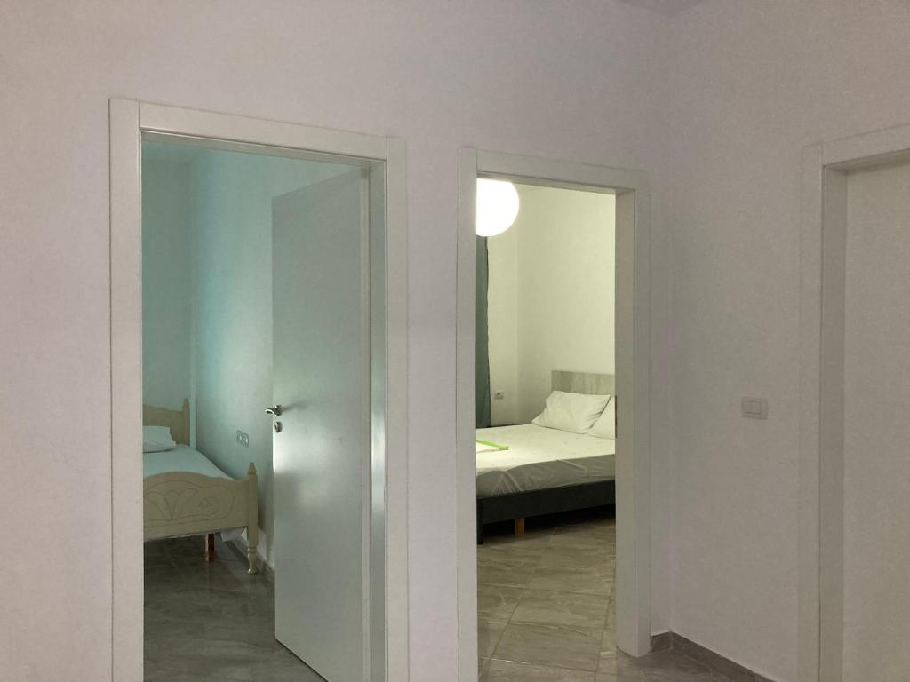 Azure beach apartment photo 3