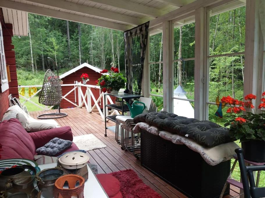 Cottage / Mökki, unique summer cottage photo 3