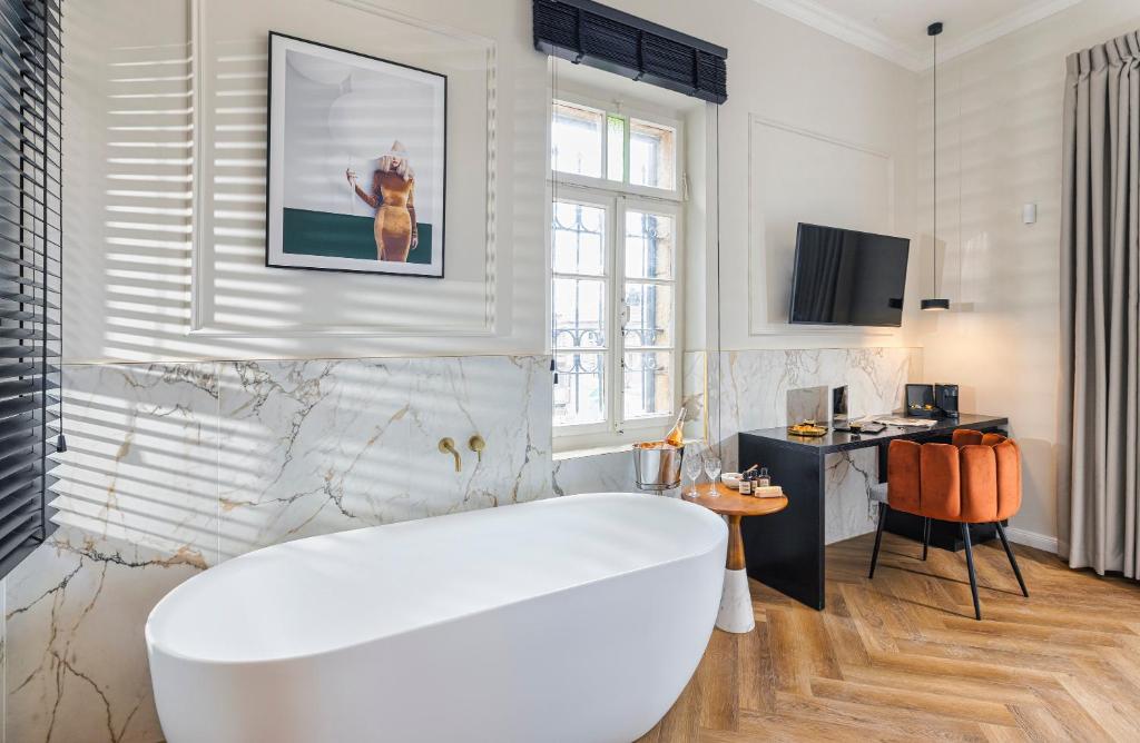Damson - Machne Yehuda Hotel photo 1