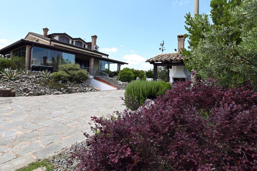 Villa con piscina vicino a Matera photo 3