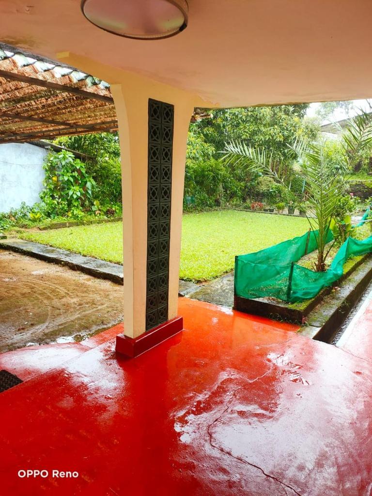 Rock Top Villa photo 1