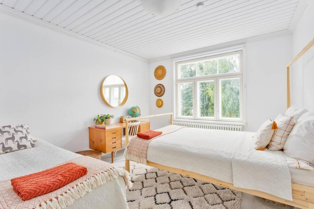 Villa Degerby - 330m2 Lux Manor w/Heated Pool, Spa photo 4