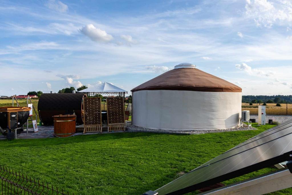 Jurtowe Wzgórze Glamping photo 4