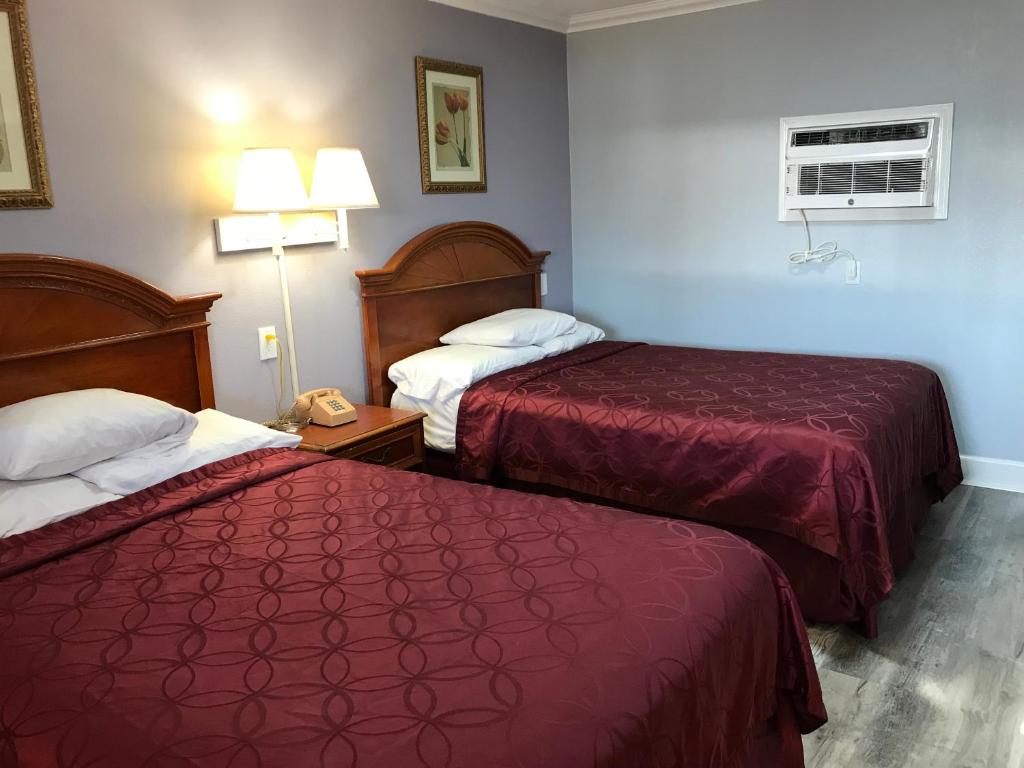 Budget Inn Plainview photo 1