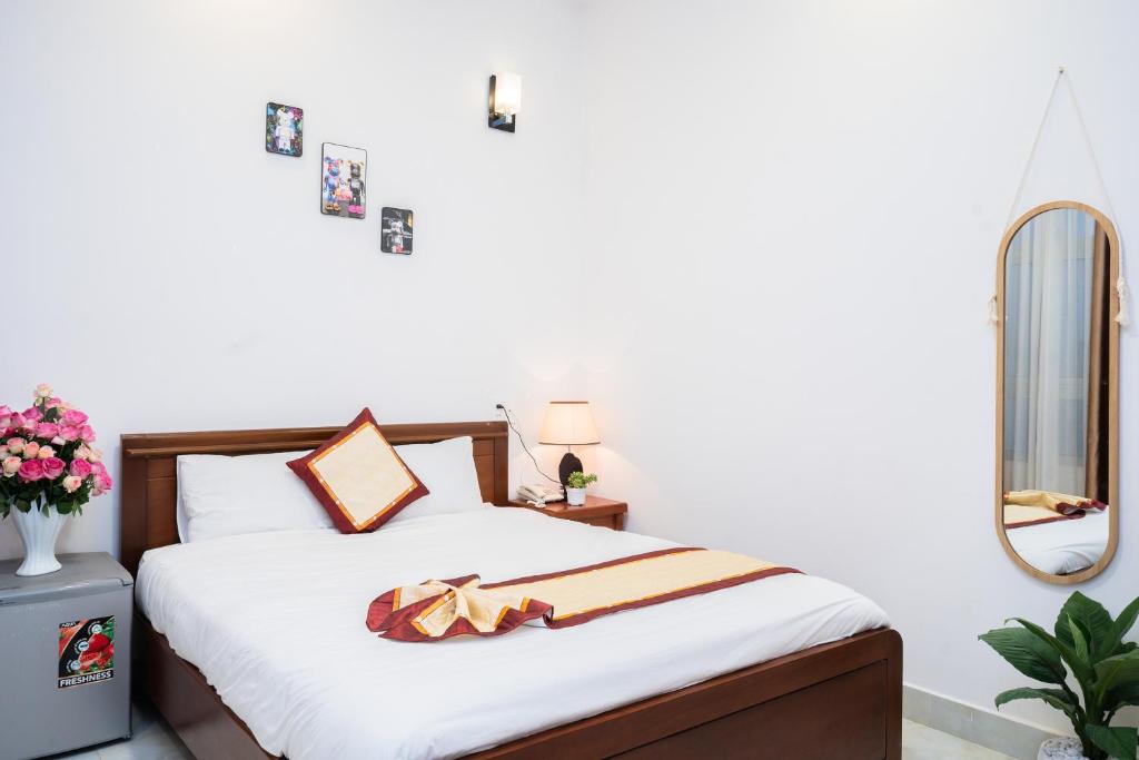 Khách sạn Hoàng Tuấn