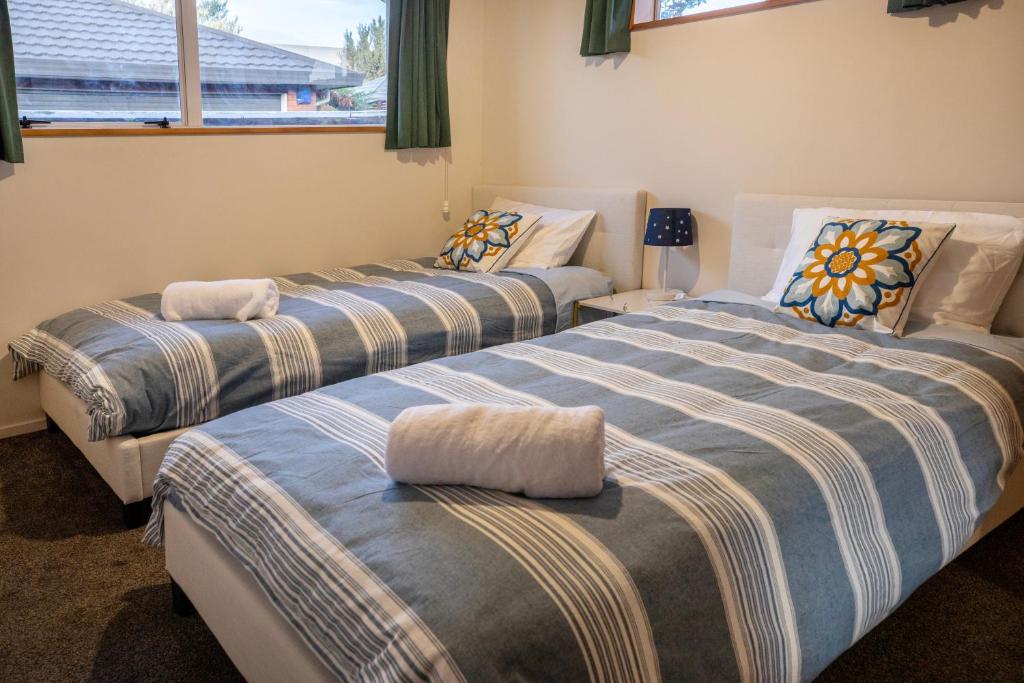Convenient Westfield House 3bed 2bath photo 3