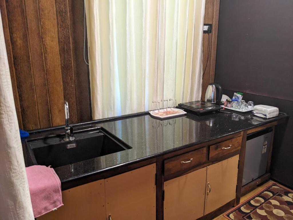 K V Wooden Homestay photo 2