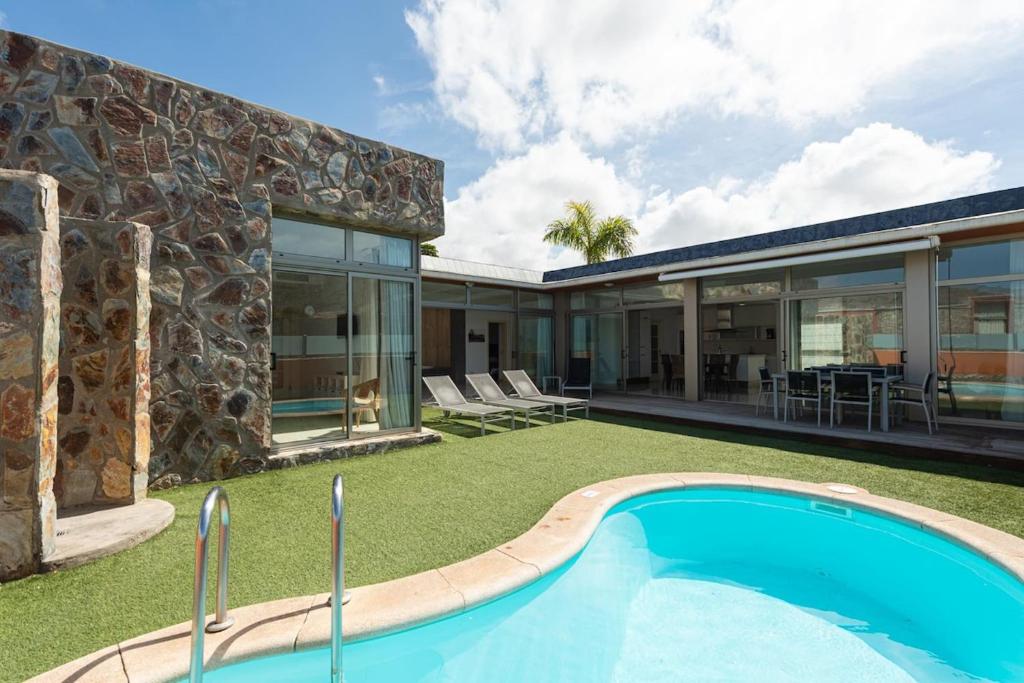 Tauro Villas Deluxe photo 1