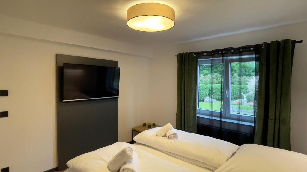 Uraha Apartments photo 2