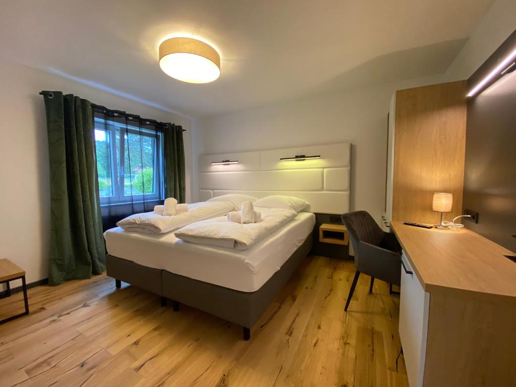 Uraha Apartments photo 3