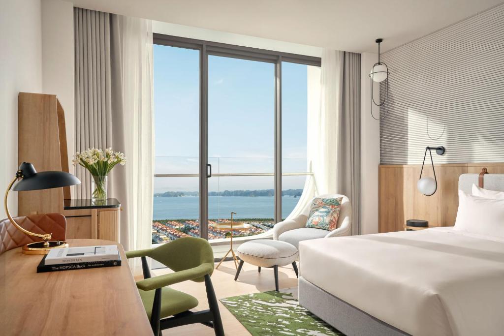 The Yacht Hotel by DC