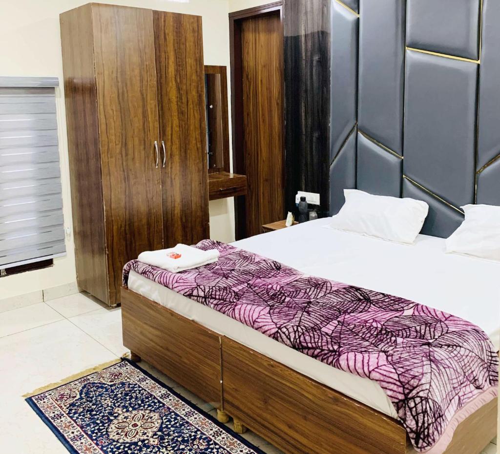 THE R MOTEL Phagwara City -- Full Privacy & Security -- Family,Corporate,Couples Favorite photo 2